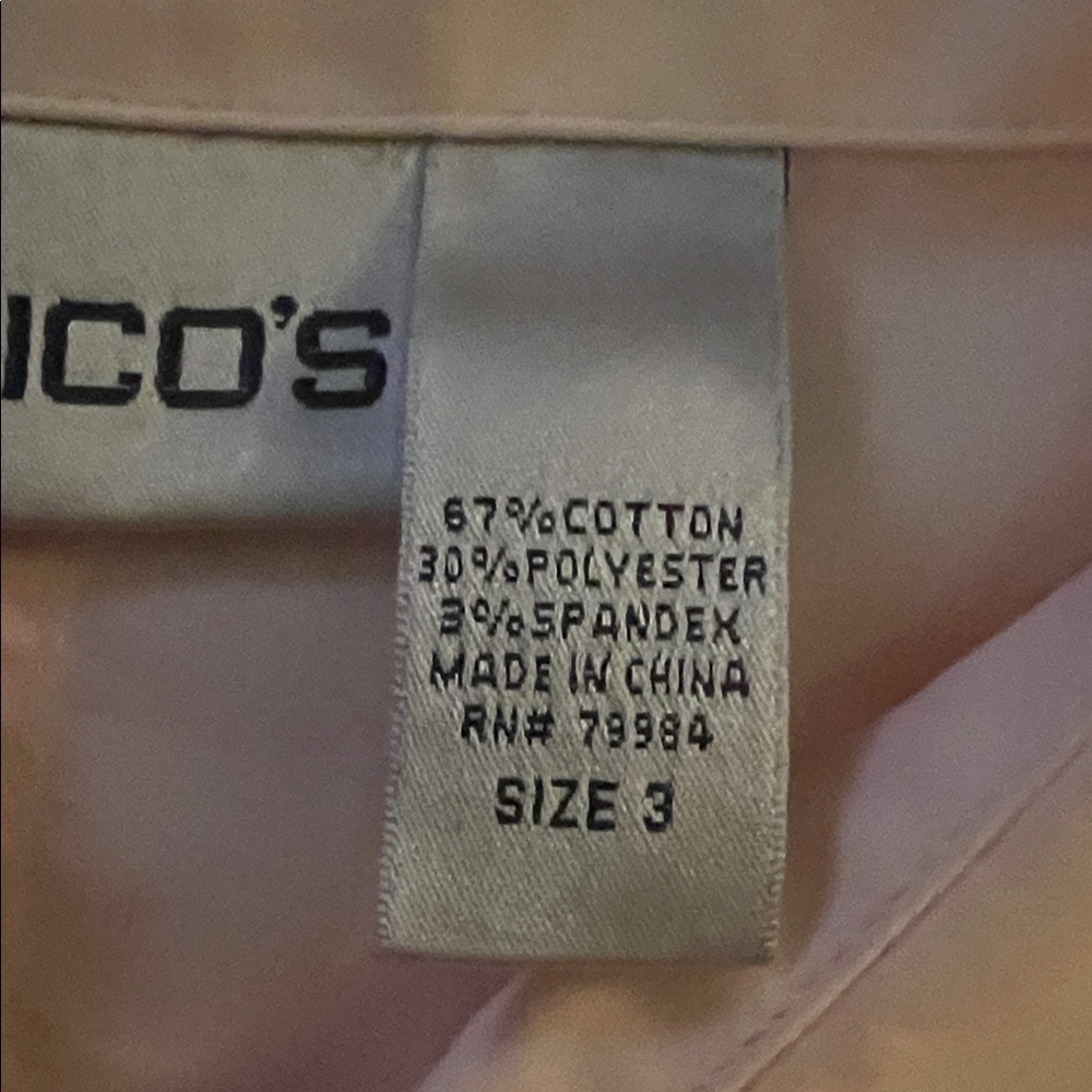 Chico's Soft Pink Button Down Blouse Size 3 (16) - Picture 9 of 9